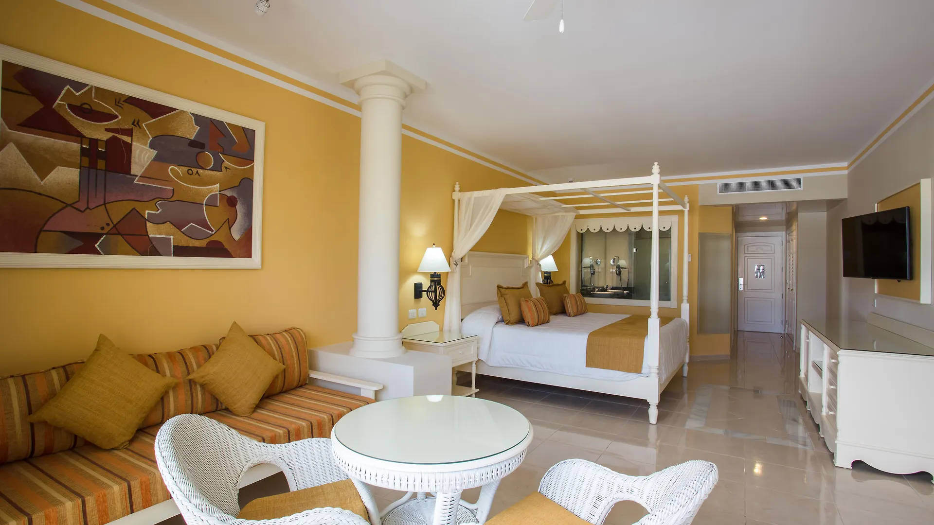 Bahia Principe Luxury Bouganville (Adults Only) El Soco Resort